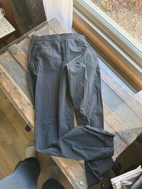 NWOT Women’s lululemon Black Casual Drawstring Pants